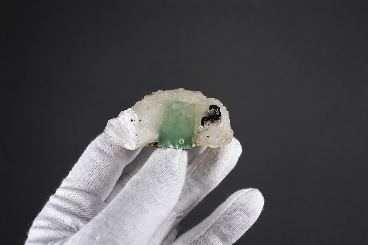 Apophyllite and Stilbite specimen — India.