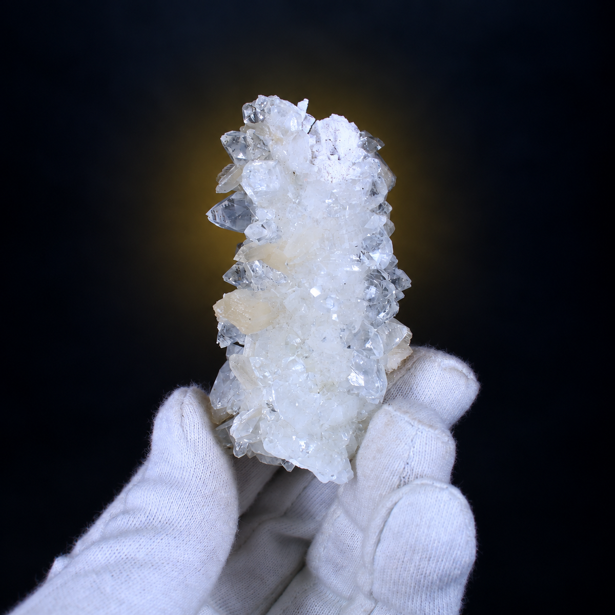 Stilbite & Apophyllite Crystal Cluster | 8 × 5 × 4 cm | 100 g